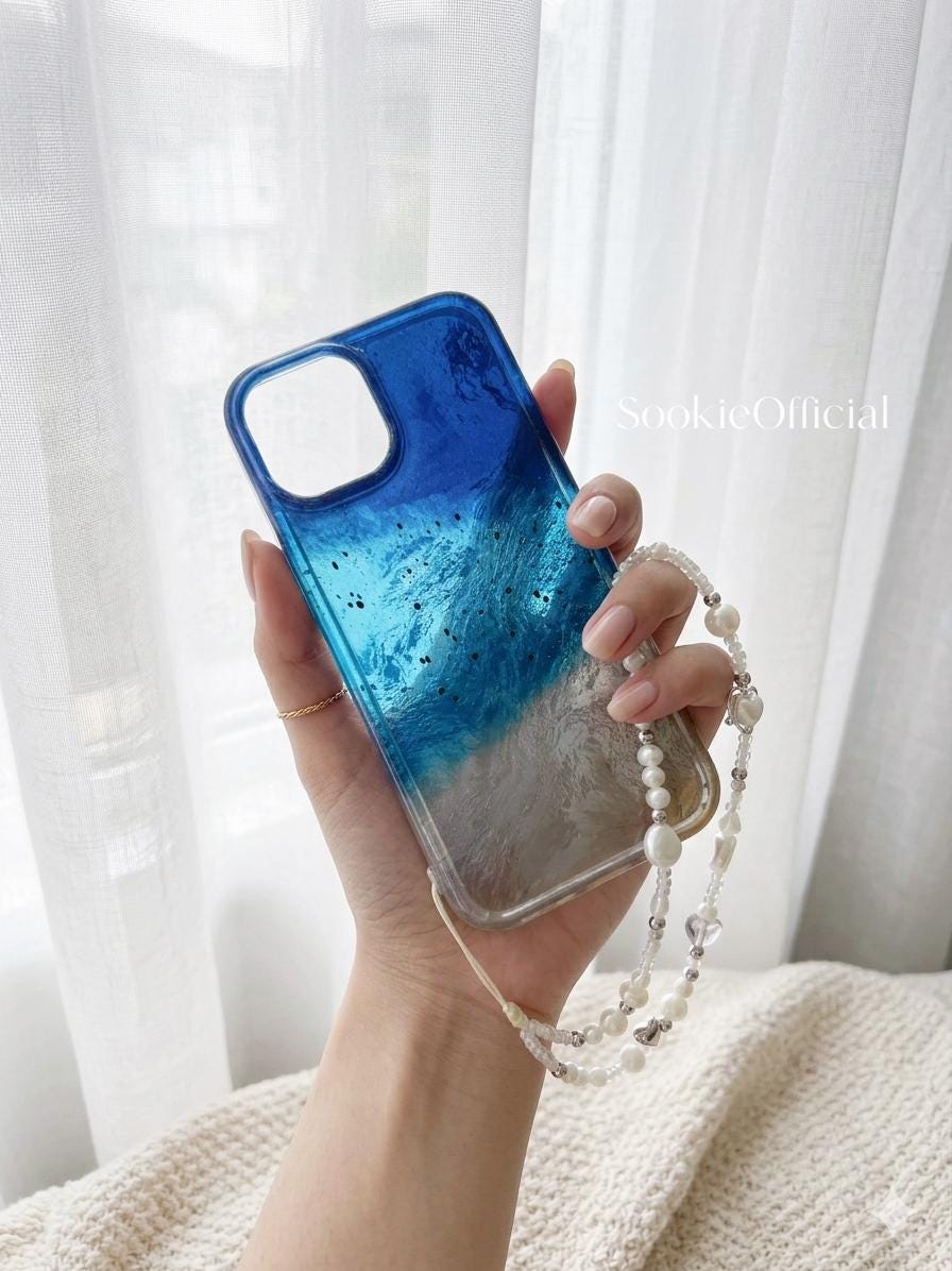 Ocean Blue Pearlescent Gradient iPhone Case | MagSafe & Chain