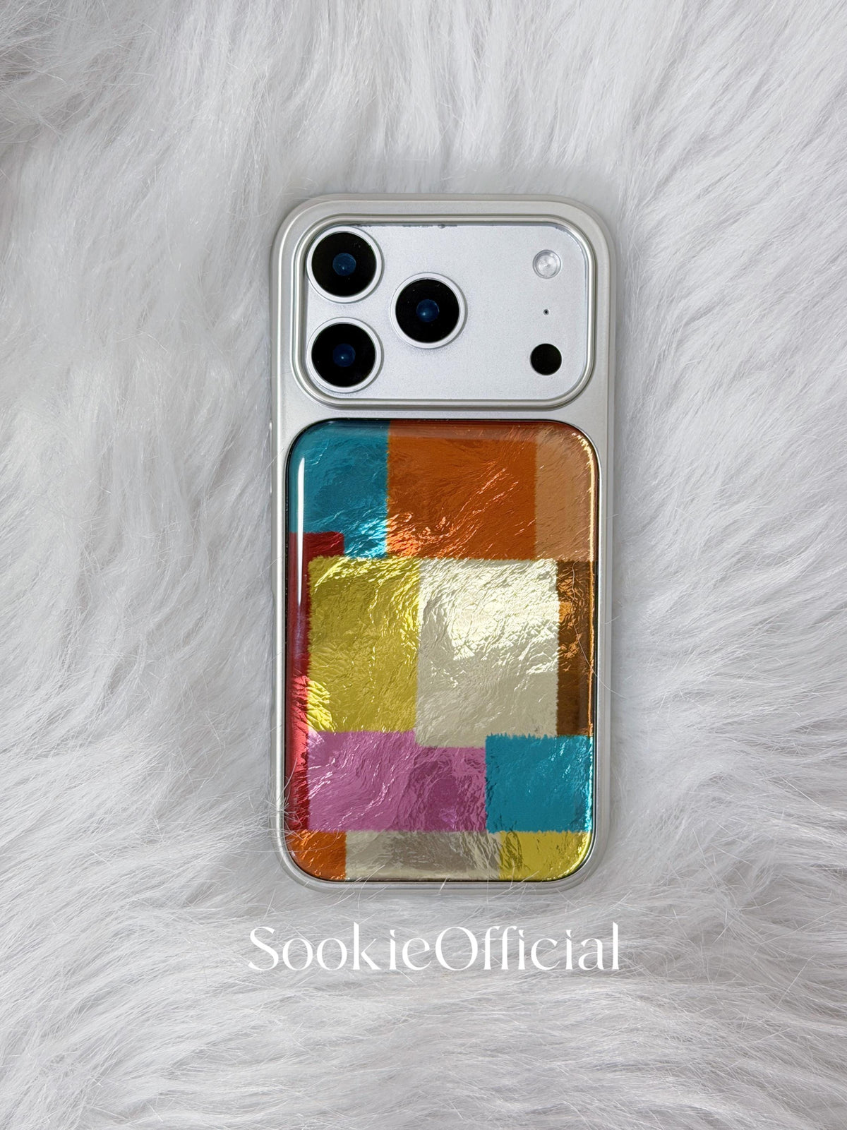Color Block iPhone Case �?Glossy Pearlescent Geometric Art Design